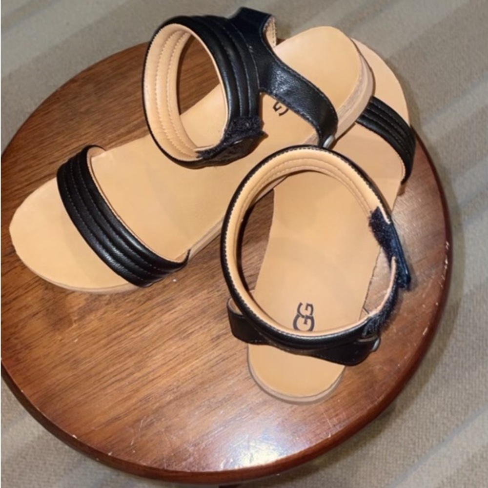 Worn ONCE for a few hours. I do not have original box. No trades, please.
